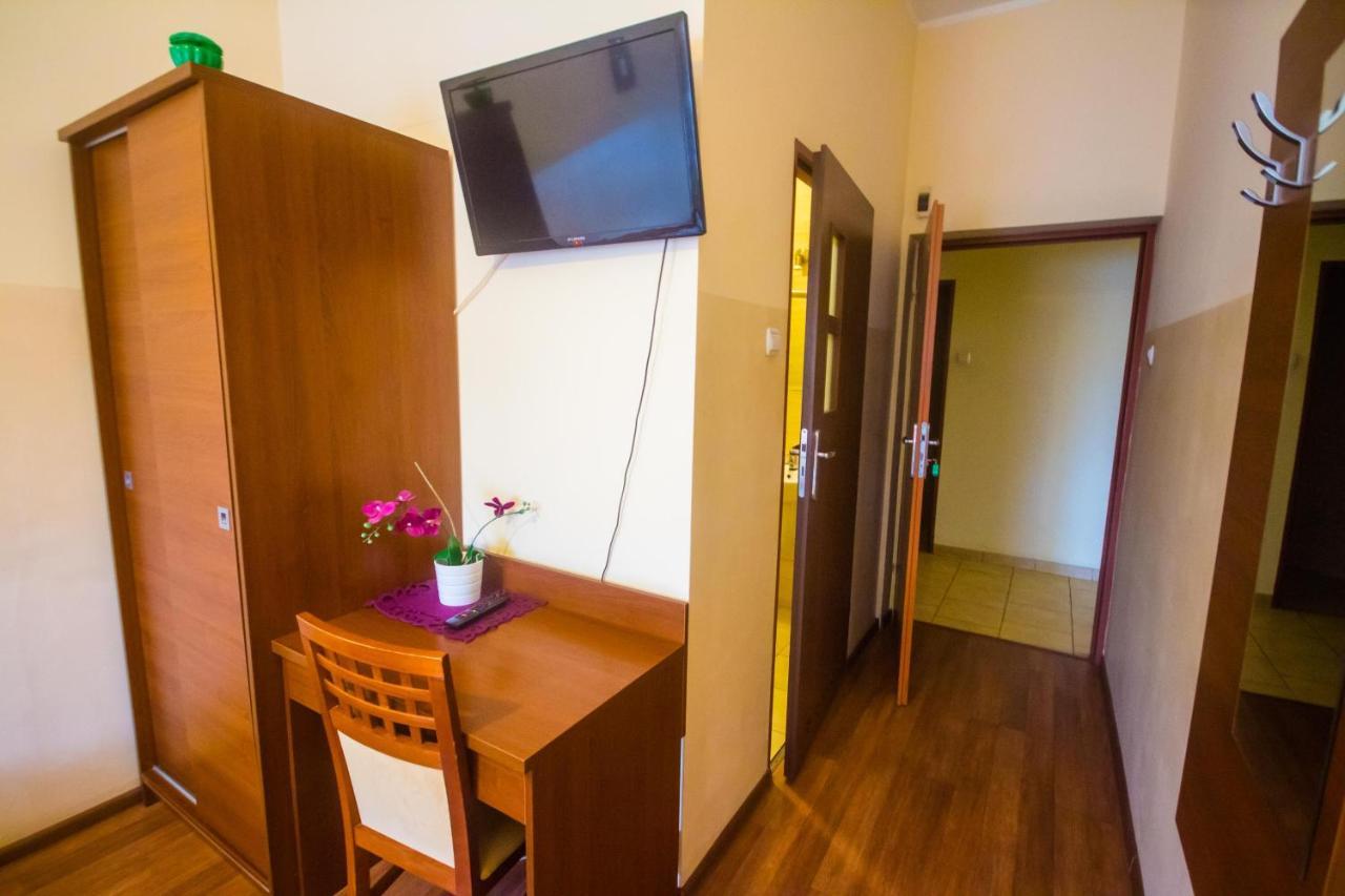 Hostel Soleil Kutno Extérieur photo